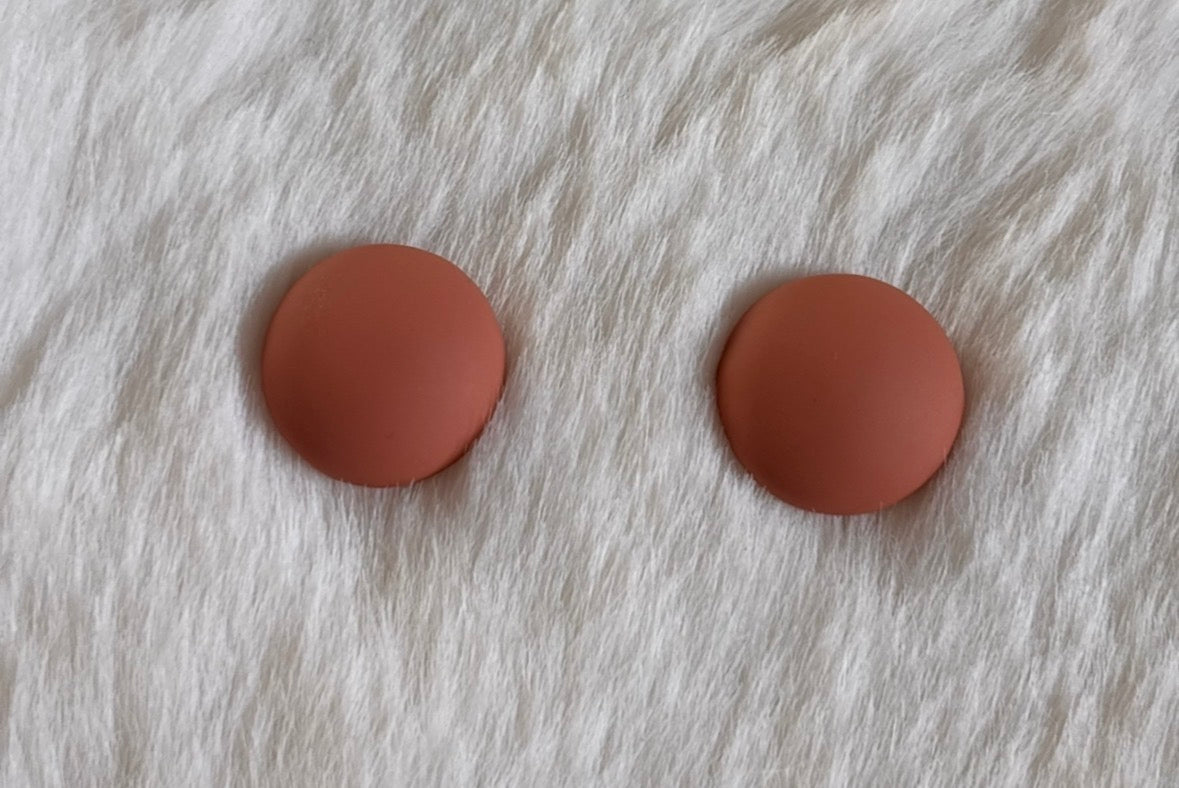 Round Mars Cabs